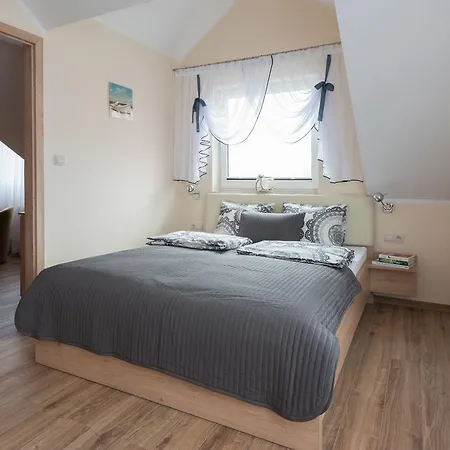 Apartmán Fajne - - Blisko Plazy - Komfort I Cisza Karwia
