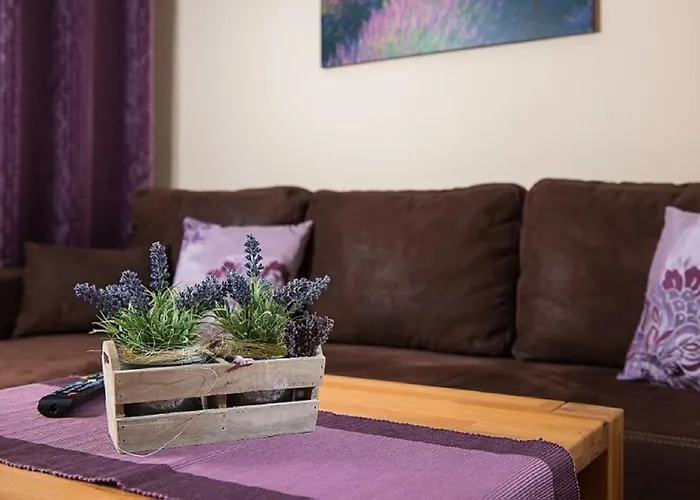 Апартаменты Fajne - - Blisko Plazy - Komfort I Cisza Карвиа